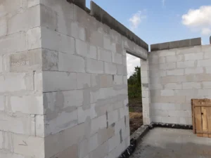 dom parterowy z dachem dwuspadowym i garażem 140 m2 Poznań 17