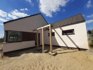 dom parterowy z dachem dwuspadowym i garażem 140 m2 Poznań 4