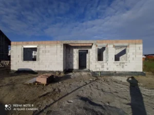 dom parterowy z dachem kopertowym 100 m2 Poznań 8