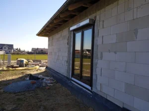 dom parterowy z dachem kopertowym 100 m2 Poznań 15