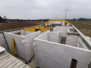 dom parterowy z dachem dwuspadowym 120 m2 Poznań 8