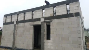 dom z użytkowym poddaszem i dachem dwuspadowym 140 m2 Poznań 2