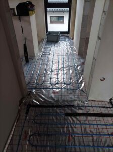 dom z użytkowym poddaszem i dachem dwuspadowym 70 m2 Poznań 17