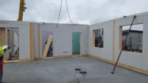 dom szkieletowy parterowy z dachem dwuspadowym i garażem 170 m2 Poznań 5