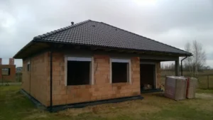 dom parterowy z dachem kopertowym 90m Poznań