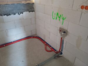 dom z poddaszem użytkowym i dachem dwuspadowym ponad 110 m2 Kraków
