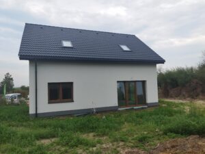 dom z poddaszem użytkowym i dachem dwuspadowym ponad 110 m2 Kraków