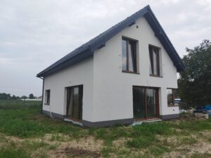 dom z poddaszem użytkowym i dachem dwuspadowym ponad 110 m2 Kraków