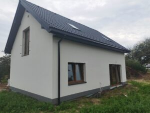 dom z poddaszem użytkowym i dachem dwuspadowym ponad 110 m2 Kraków