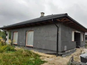 dom parterowy z dachem kopertowym 110 m2 Warszawa