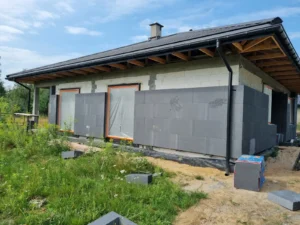 dom parterowy z dachem kopertowym 110 m2 Warszawa