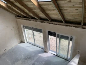 dom z użytkowym poddaszem, dachem dwuspadowym i garażem 120 m2 Warszawa