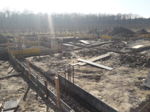 dom z poddaszem użytkowym, dachem kopertowym i garażem 320 m2 Warszawa 1
