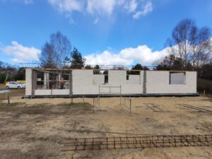 dom parterowy z dachem dwuspadowym 110 m2 Poznań 8