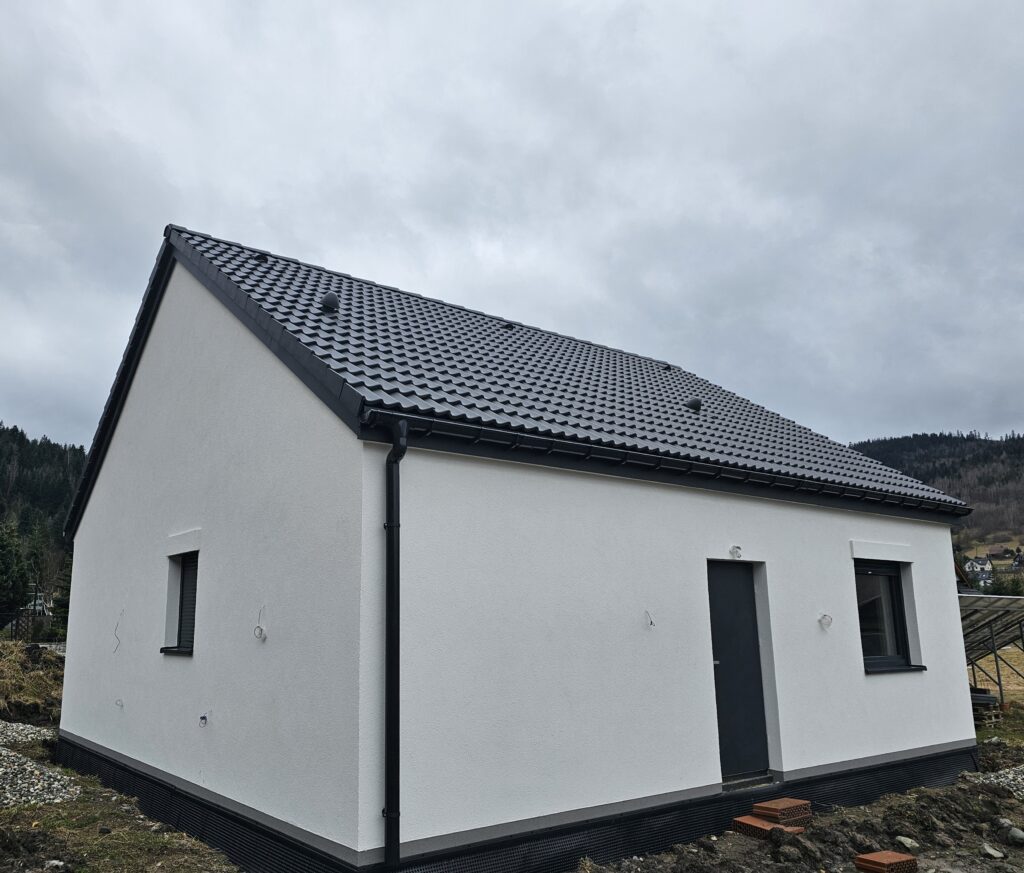 Domy energooszczędne Śląsk - dom z dachem dwuspadowym