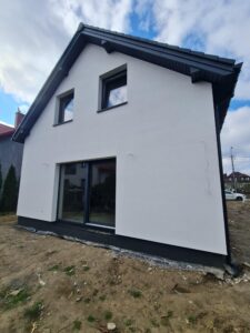 dom z użytkowym poddaszem i dachem dwuspadowym 120 m2 Warszawa 18