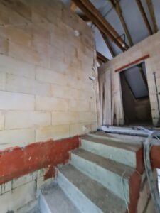 dom z użytkowym poddaszem, dachem dwuspadowym i garażem 110 m2 Warszawa 16