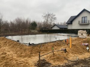 dom z użytkowym poddaszem, dachem dwuspadowym i garażem 110 m2 Warszawa 3