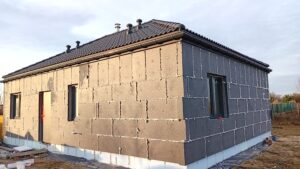 dom parterowy z dachem kopertowym 70 m2 Warszawa 24