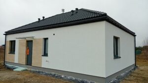 dom parterowy z dachem kopertowym 70 m2 Warszawa 15